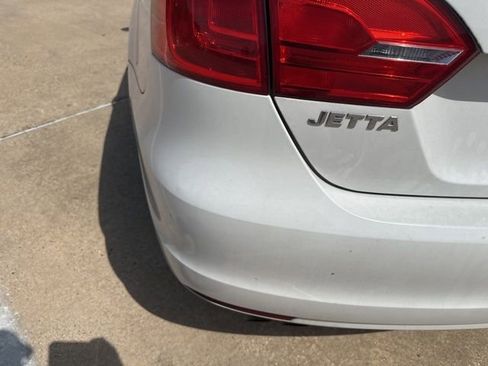 Used 2014 Volkswagen Jetta TDI FWD image 5