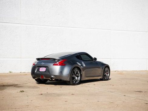 Used 2014 Nissan 370Z Coupe w/ Sport Package image 34