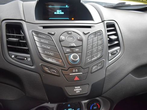 Used 2017 Ford Fiesta SE w/ Cold Weather Package image 19