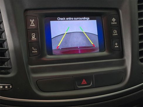 Used 2015 Chrysler 200 Limited w/ Convenience Group image 29