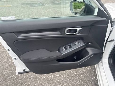 Used 2023 Honda Civic Sport image 21