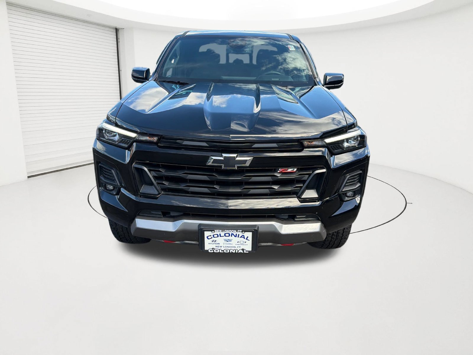 Used 2023 Chevrolet Colorado Z71 w/ Z71 Convenience Package 2 AWD/4WD image 22