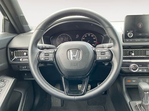 Used 2025 Honda Civic Sport image 17