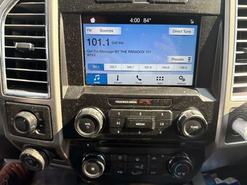 Used 2019 Ford F150 XLT w/ Equipment Group 302A Luxury AWD/4WD image 11