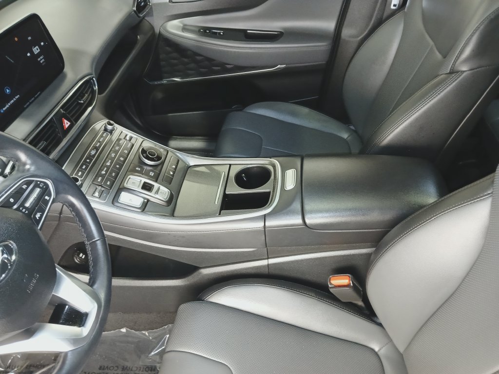 Used 2023 Hyundai Santa Fe SEL w/ Premium Package AWD/4WD image 19