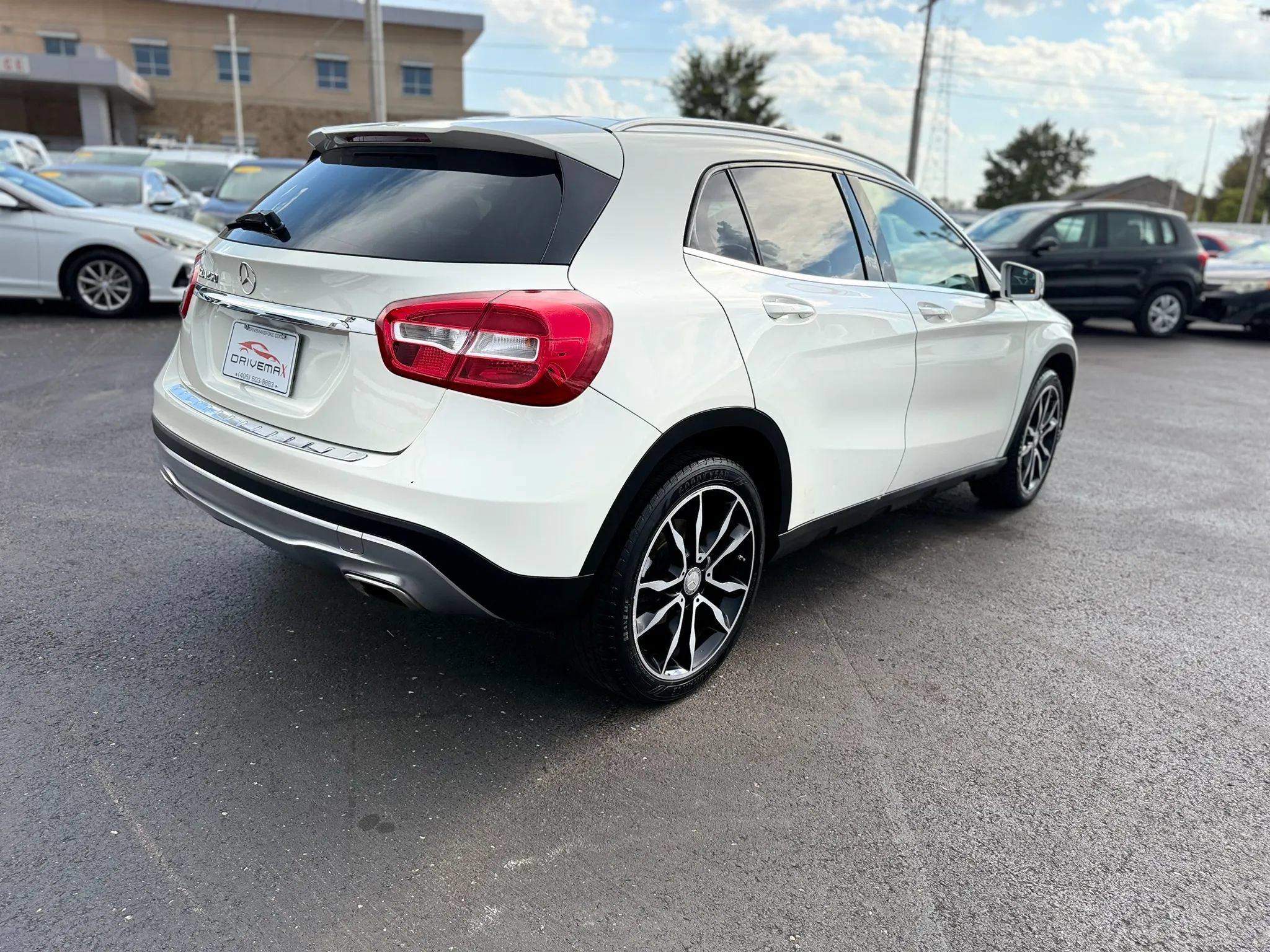 Used 2015 Mercedes-Benz GLA 250 image 3