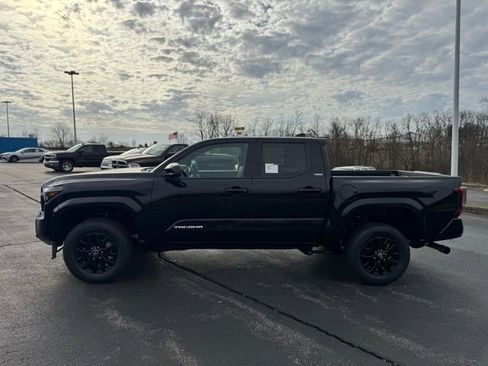 New 2026 Toyota Tacoma SR5 image 6