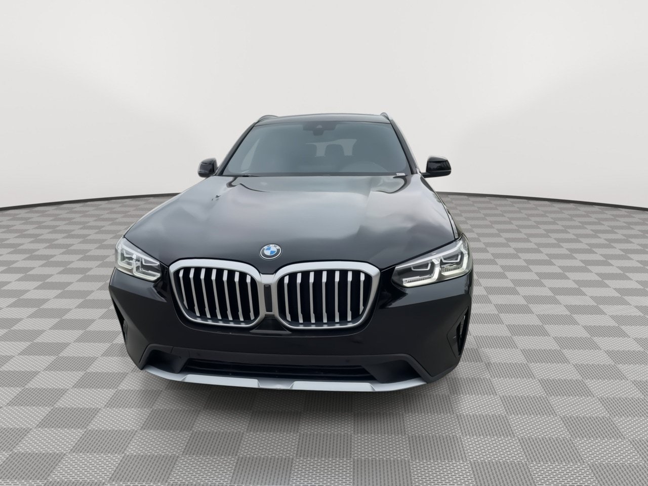Used 2024 BMW X3 xDrive30i AWD/4WD image 3