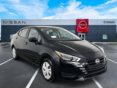 New 2025 Nissan Versa S w/ Trunk Package