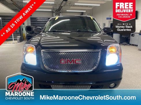 Used 2012 GMC Yukon XL Denali image 2
