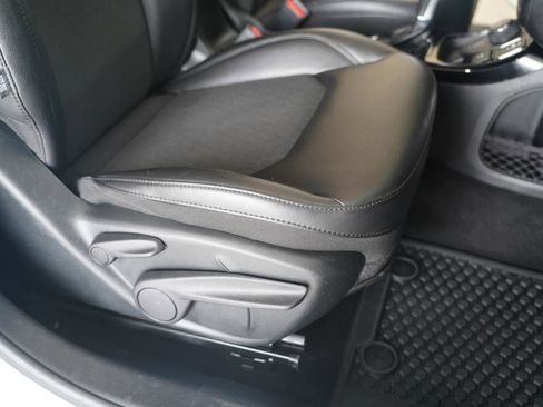 Used 2019 Jeep Compass Latitude AWD/4WD image 31