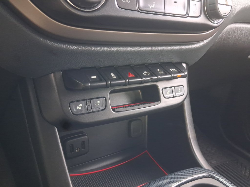 Used 2022 Chevrolet Colorado Z71 RWD image 29