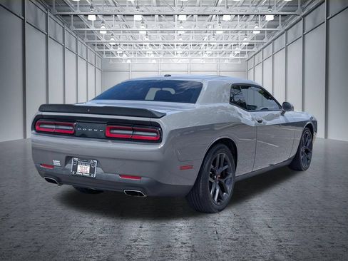 Used 2019 Dodge Challenger SXT w/ Blacktop Package RWD image 6