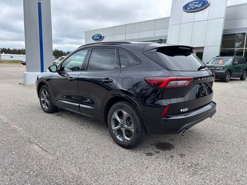 Used 2023 Ford Escape ST-Line Select w/ Tech Pack #2 AWD/4WD image 5