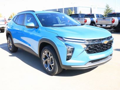 New 2026 Chevrolet Trax LT w/ Driver Confidence Package