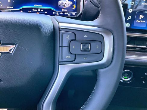 Used 2024 Chevrolet Silverado 1500 LT AWD/4WD image 23