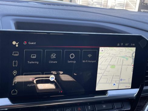 New 2026 GMC Sierra 1500 SLE w/ Preferred Package image 12