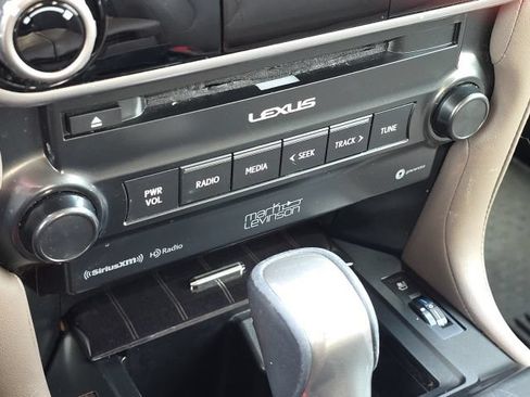 Used 2023 Lexus GX 460 Premium AWD/4WD image 32