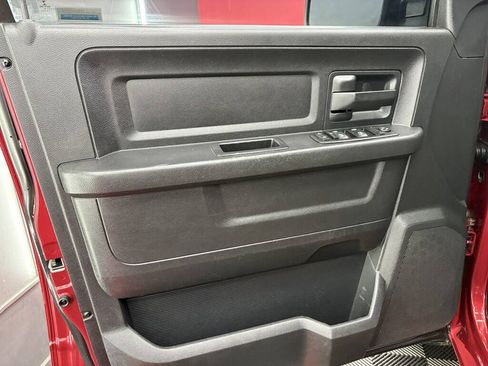 Used 2015 RAM 1500 Express AWD/4WD image 7