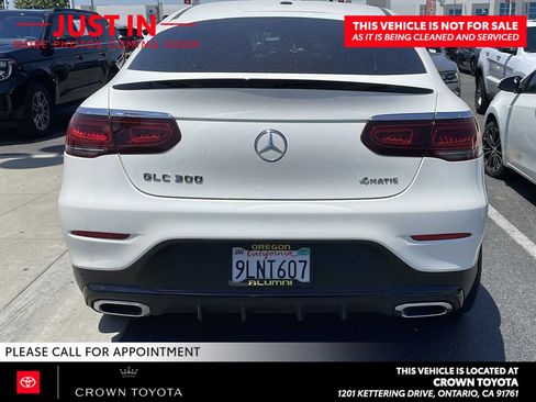 Used 2021 Mercedes-Benz GLC 300 4MATIC Coupe image 4