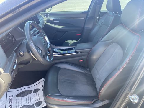 Used 2021 Hyundai Sonata SEL Plus w/ Tech Package FWD image 8