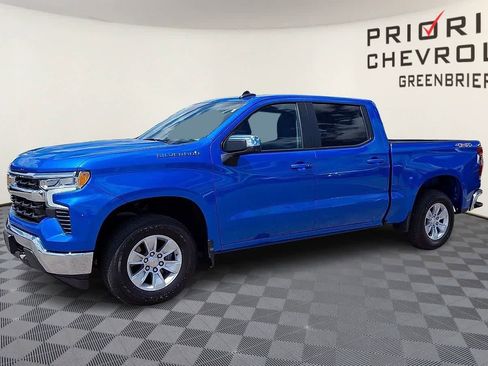 Used 2025 Chevrolet Silverado 1500 LT AWD/4WD image 4