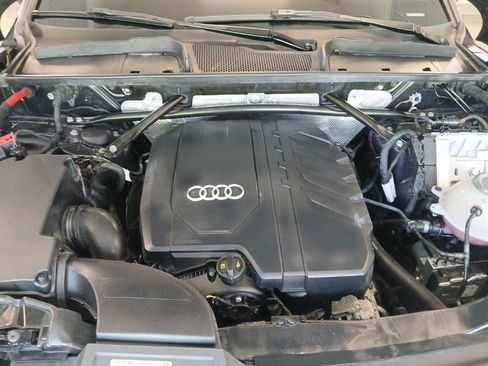 Used 2022 Audi Q5 2.0T Premium Plus w/ Premium Plus Package AWD/4WD image 24