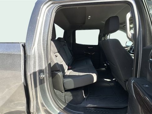 Used 2022 GMC Sierra 1500 Elevation image 31