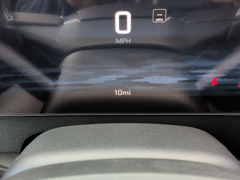 New 2026 Chevrolet Traverse LT w/ LPO, Floor Liner Package image 77