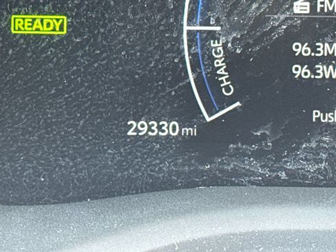 Used 2025 Toyota Camry SE FWD image 27