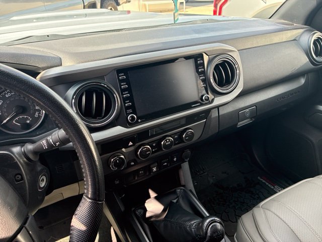 Used 2023 Toyota Tacoma TRD Sport w/ Advanced Technology Package AWD/4WD image 15