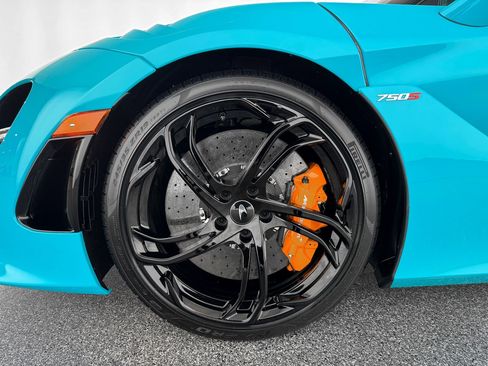 New 2026 McLaren 750S image 30