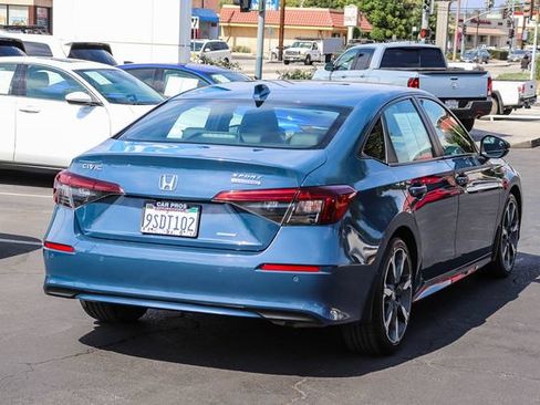 Certified 2025 Honda Civic Sport image 11
