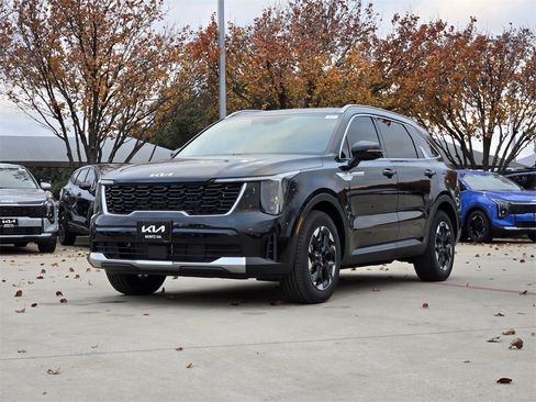 New 2026 Kia Sorento S w/ S Panoramic Sunroof Package image 2