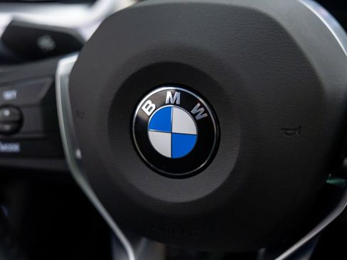 Certified 2025 BMW X2 xDrive28i w/ Premium Package image 23