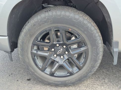 Used 2023 Chevrolet Silverado 1500 RST w/ LPO, Dark Essentials Package RWD image 10