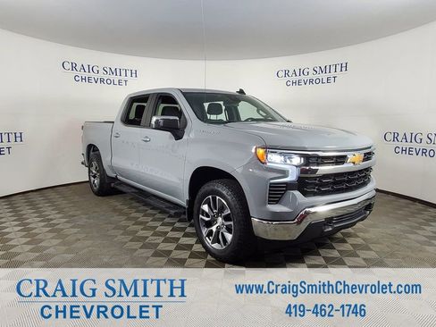 Used 2024 Chevrolet Silverado 1500 LT image 28