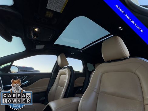 Used 2021 Lincoln Corsair Reserve w/ Equipment Group 201A image 24