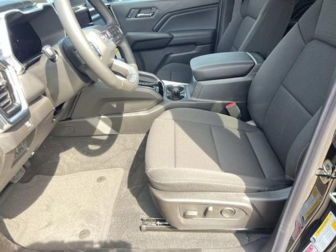 New 2026 GMC Canyon Elevation w/ Convenience Package image 15