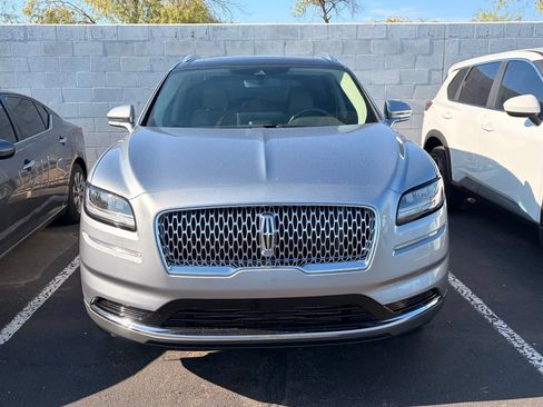 Used 2022 Lincoln Nautilus Reserve w/ Cargo Utility Package FWD image 3