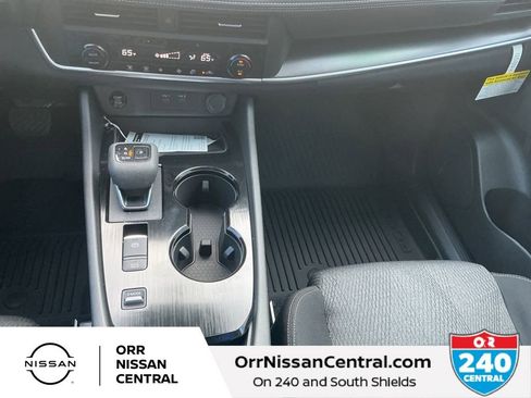 New 2026 Nissan Rogue SV image 24