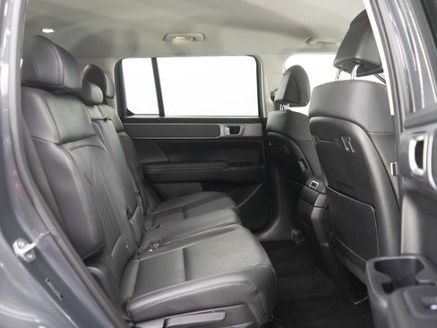 Used 2026 Hyundai Santa Fe SEL AWD/4WD image 13