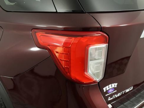 Certified 2022 Ford Explorer Limited AWD/4WD image 23