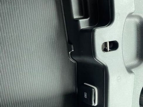 Used 2024 RAM 2500 Big Horn image 27