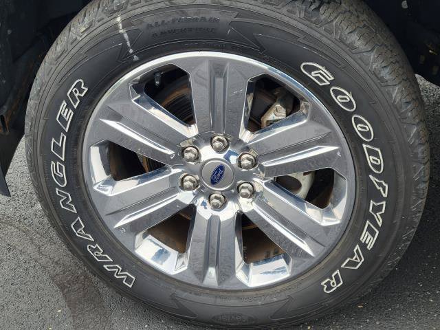 Used 2020 Ford F150 XLT w/ Equipment Group 302A Luxury AWD/4WD image 5