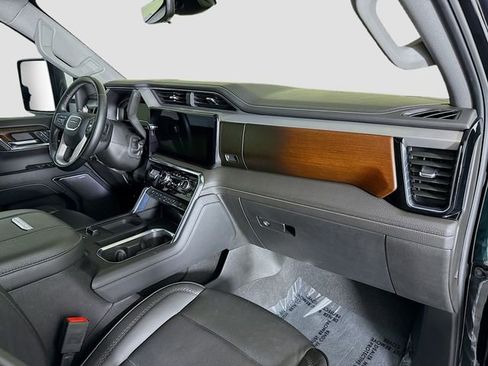 Used 2024 GMC Sierra 2500 Denali w/ Denali Reserve Package image 32