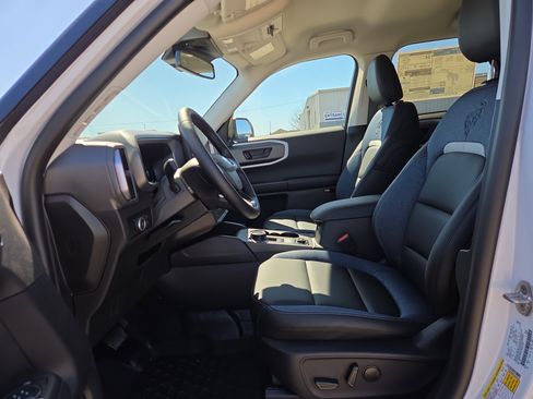 New 2026 Ford Bronco Sport Outer Banks w/ Sasquatch Outer Banks Package image 6