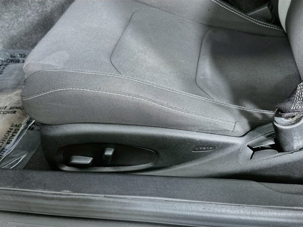 Used 2017 Chevrolet Camaro LT RWD image 20