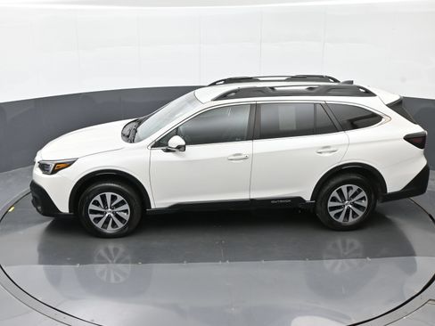 Used 2021 Subaru Outback Premium AWD/4WD image 35