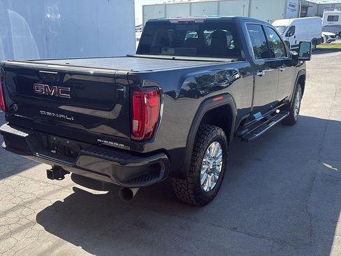Used 2020 GMC Sierra 3500 Denali w/ Denali Ultimate Package AWD/4WD image 5